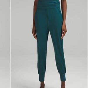 Lululemon Align Sz 12 Super-High-Rise Ribbed-Waist Jogger Green